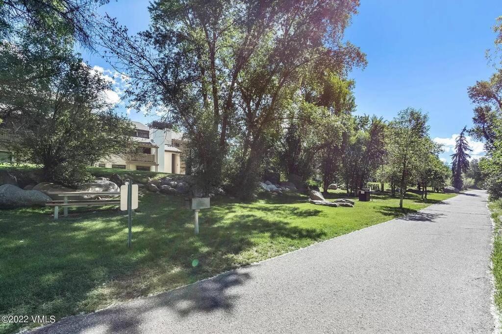 Beaver Creek 2 Bed 2 Bath Condo 1 Min Walk To Elk Lot Ейвън Екстериор снимка